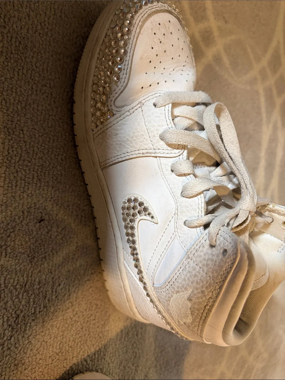 Nike Kids White Mid-Top Sneakers with Rhinestone Swoosh